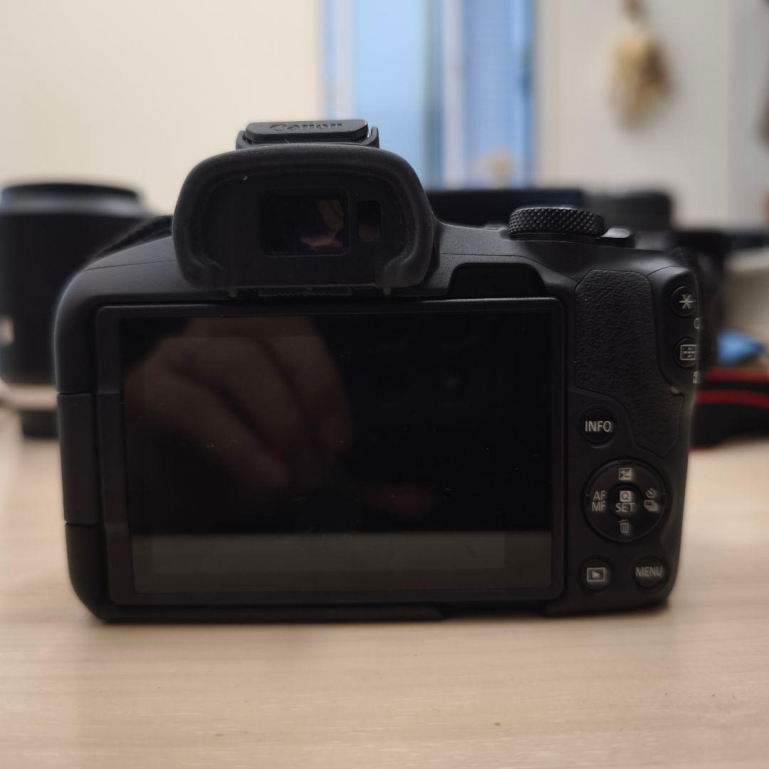 Canon EOS R50 ミラーレス一眼 本体のみ