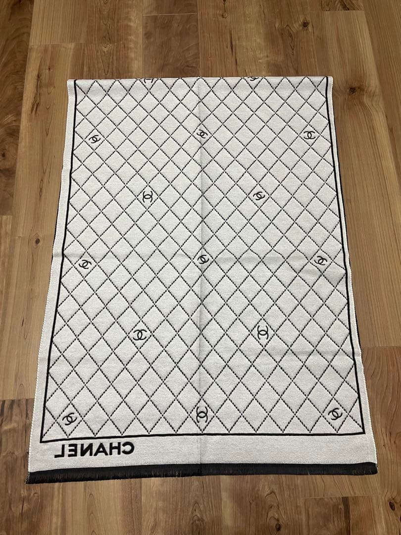 未使用 CHANEL ロゴ ノベルティ マフラー ストール ブラック