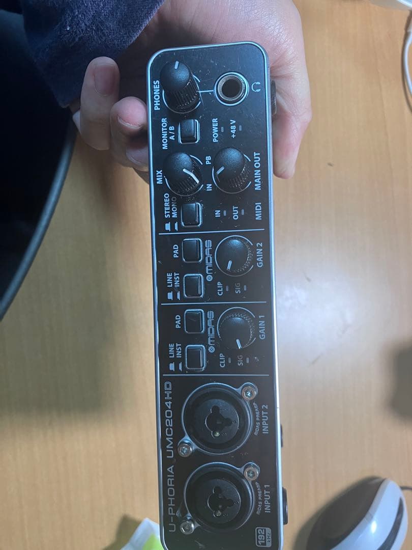 DTM・DAW Behringer U-PHORIA UMC204HD