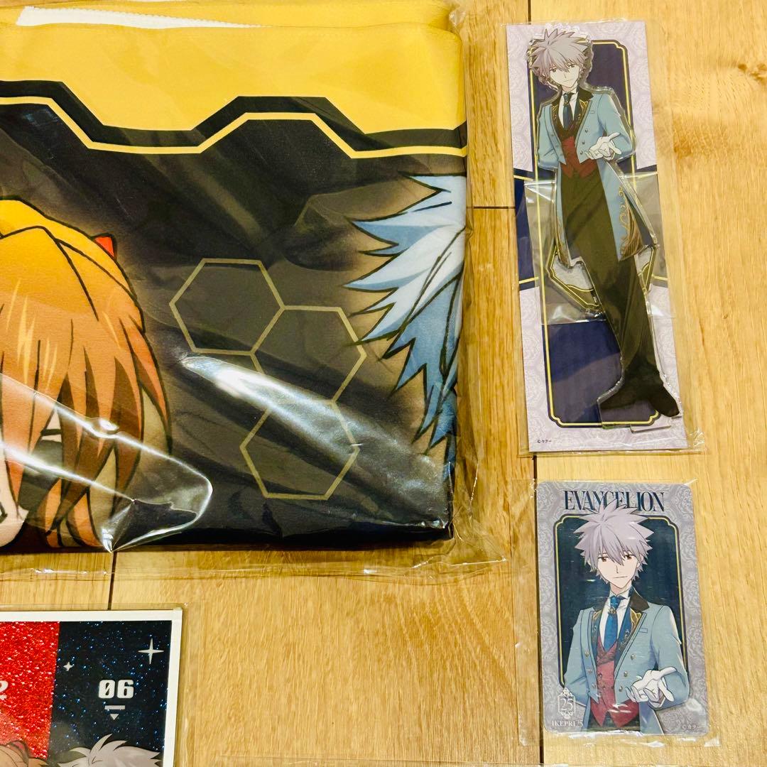 池袋プリンスホテル　エヴァンゲリオン　タオル　アクスタ　缶バッチ　色紙　セット②