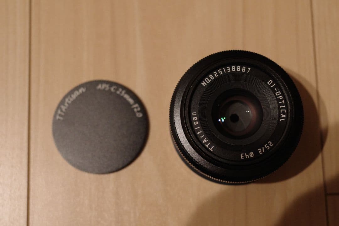 TTArtisan 単焦点レンズ 25mm F2 Eマウント APS-C用