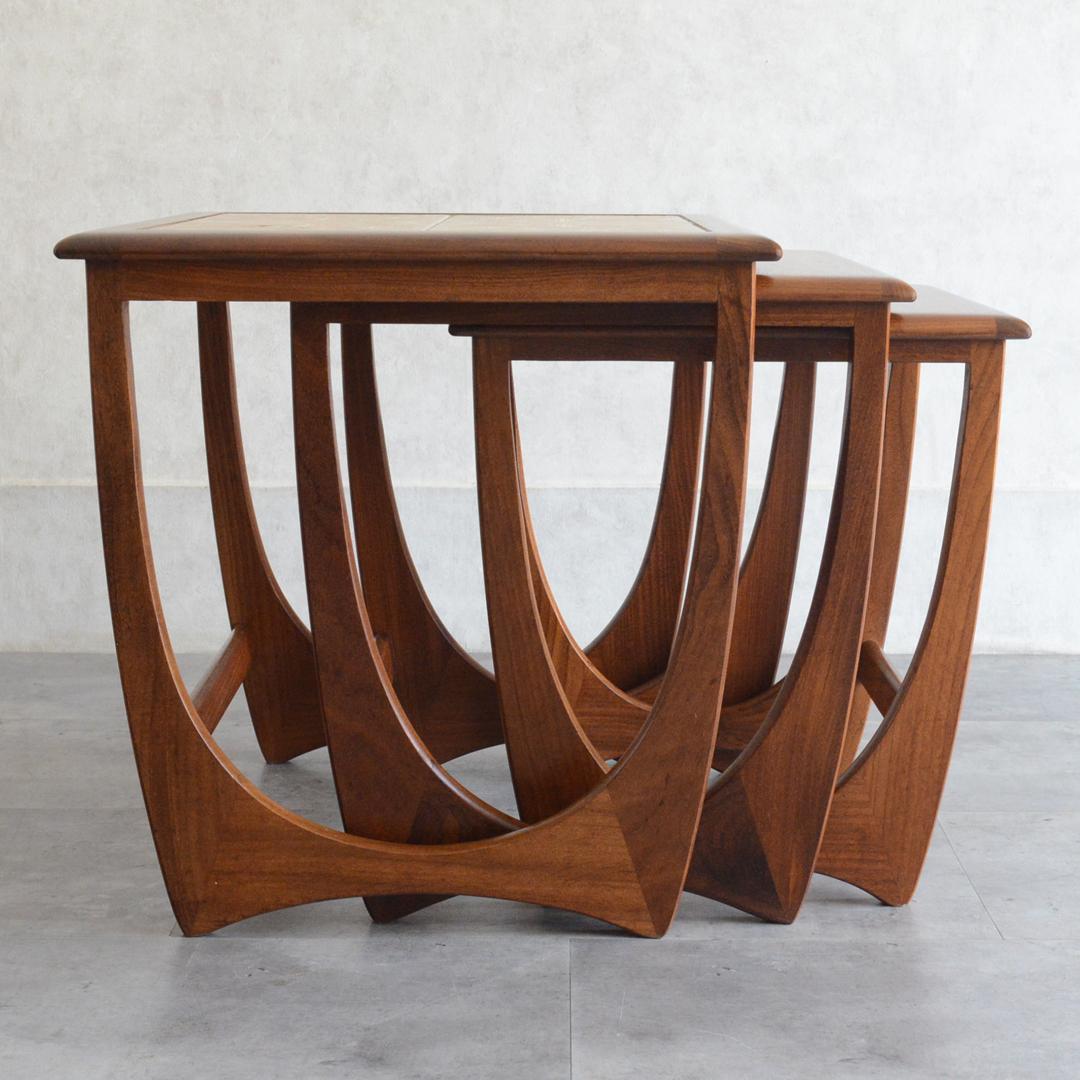 G-PLAN ヴィンテージ タイルトップ ネストテーブル サイドテーブル 花台