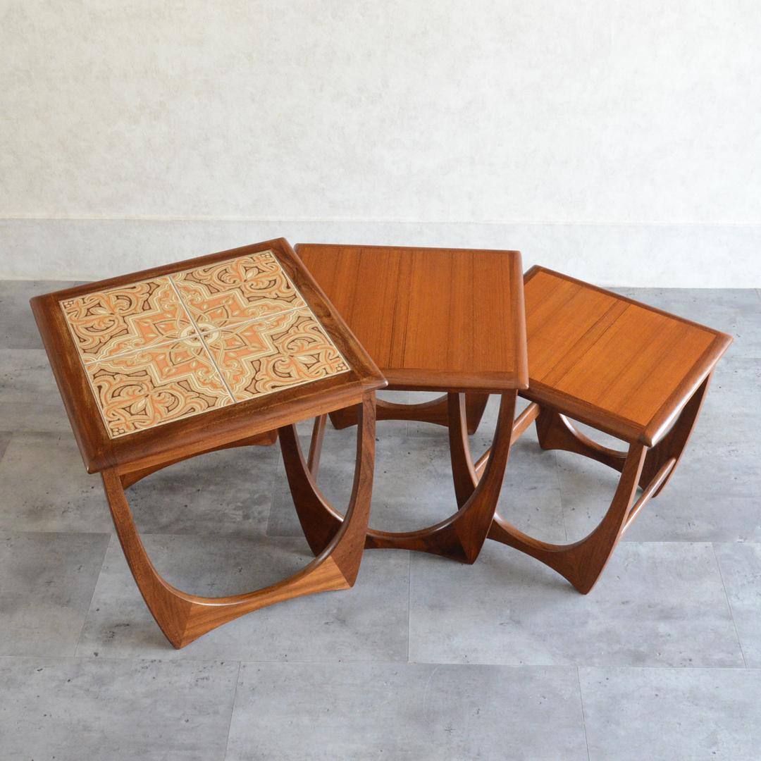 G-PLAN ヴィンテージ タイルトップ ネストテーブル サイドテーブル 花台