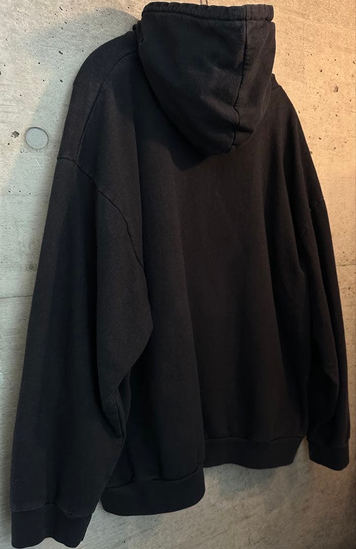 Billie Eilish ビリー・アイリッシュ パーカー スウェット 公式