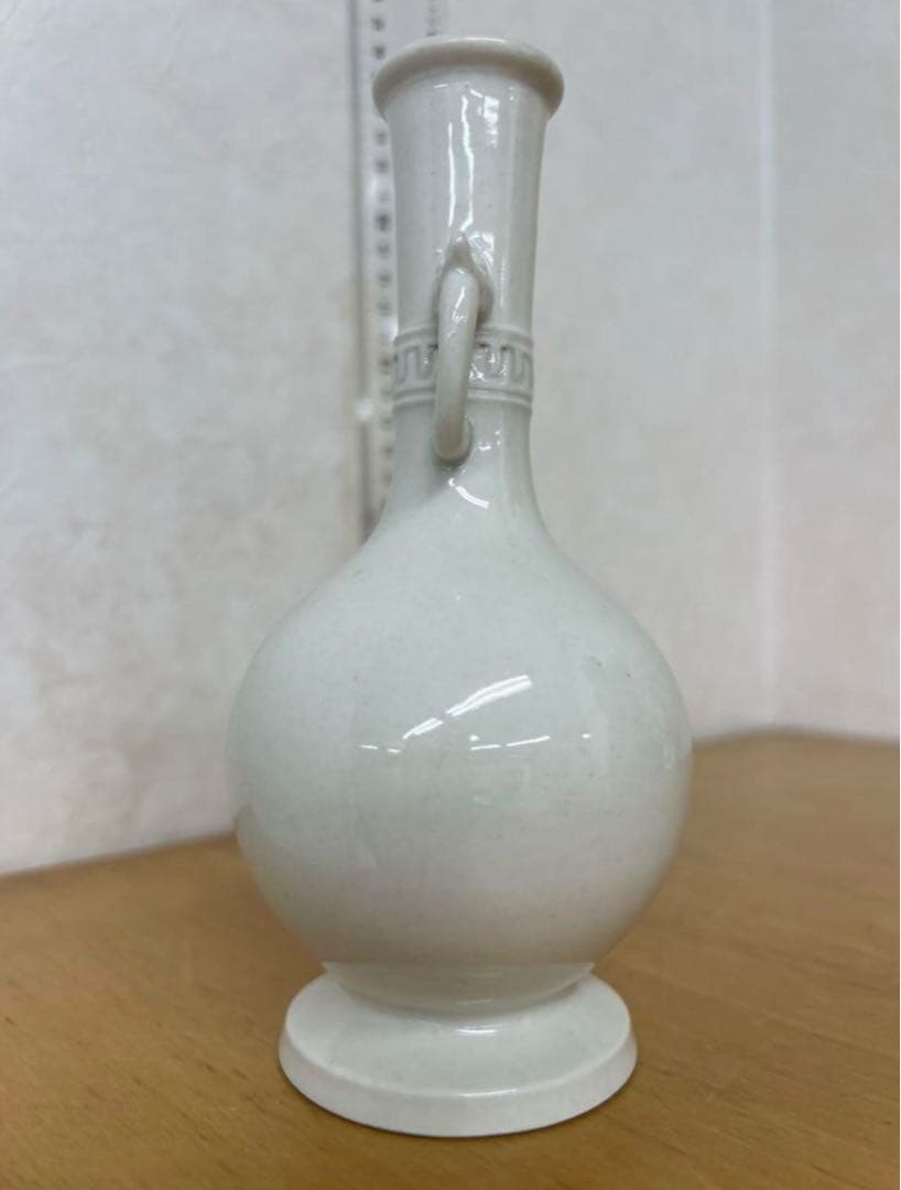 中国　朝鮮李朝高麗白磁瓶　古美術唐物コレクション発掘骨董　アンティーク江戸　青磁