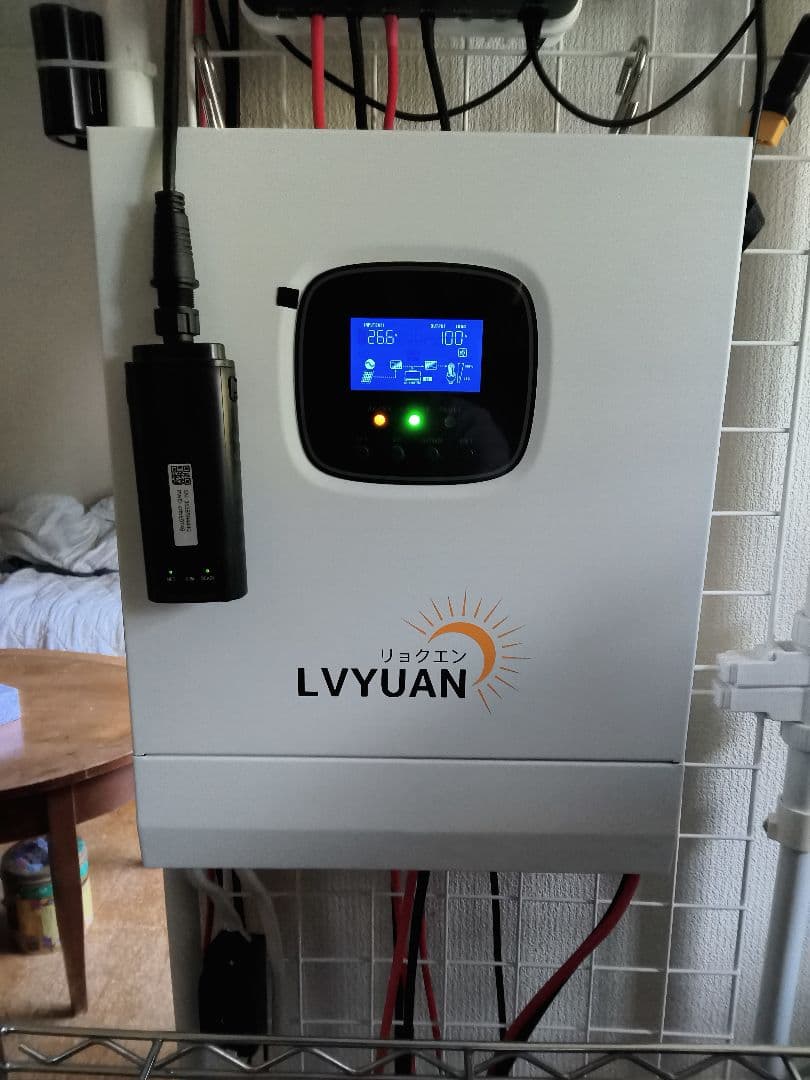 LVYUAN 純正弦波 3000W 24V 単相二線式ハイブリッド インバーター