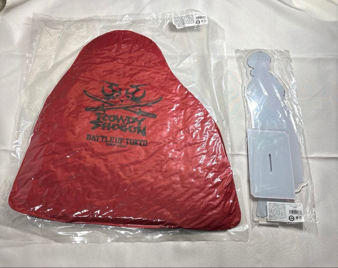 川村壱馬　　ダイカットクッション　bot BIGアクスタ