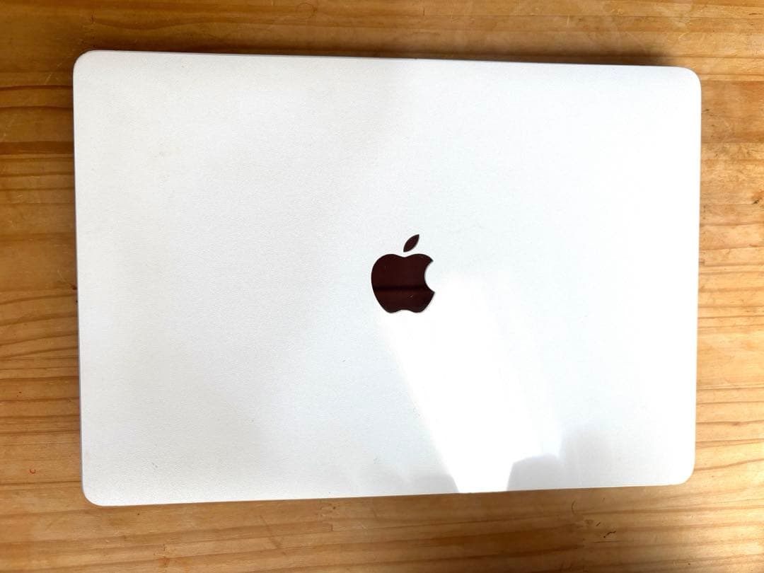 【良品】MacBook Air（M1,2020） 13.3㌅ 512GB白