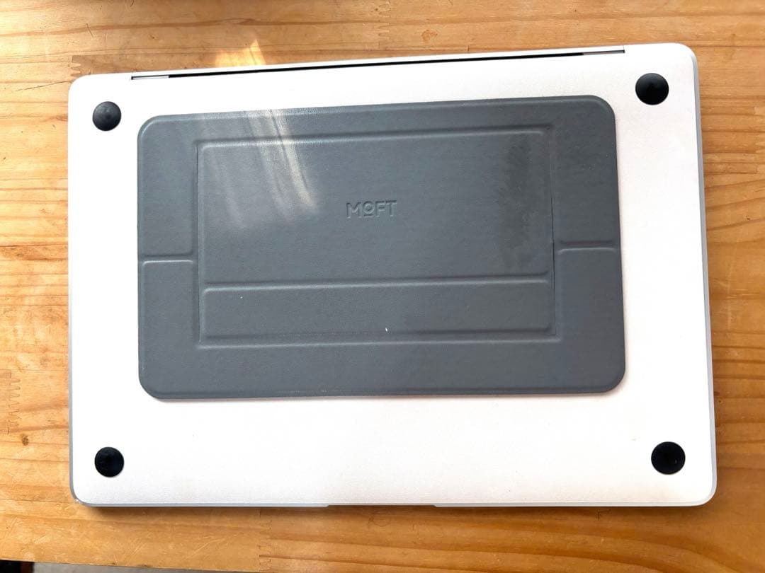 【良品】MacBook Air（M1,2020） 13.3㌅ 512GB白