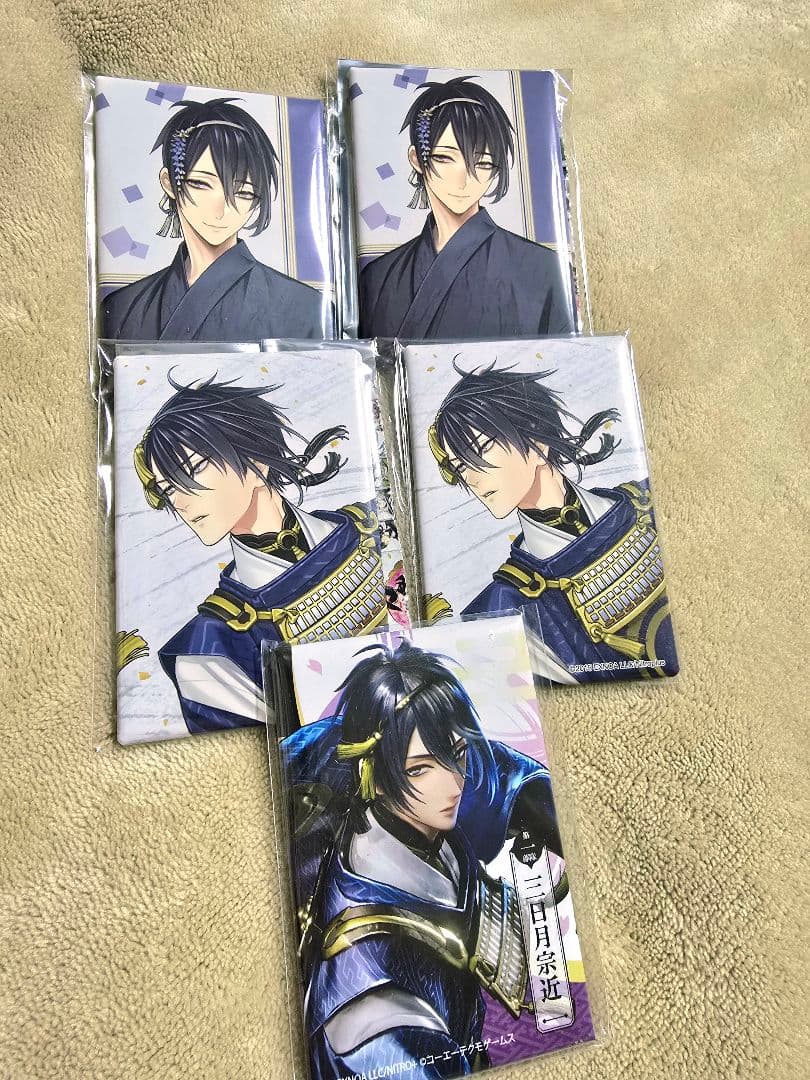 刀剣乱舞 三日月宗近 スクエア缶バッジ