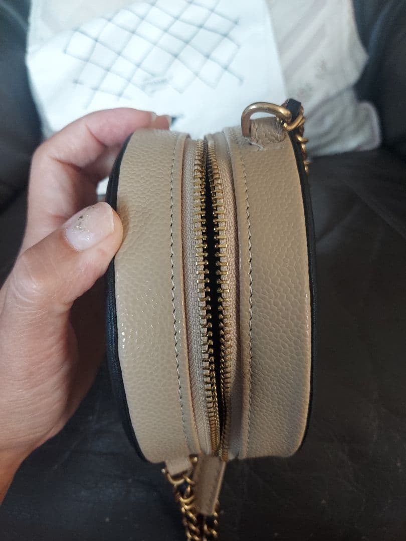 CHANELノベルティー ラウンド型ショルダーバッグ