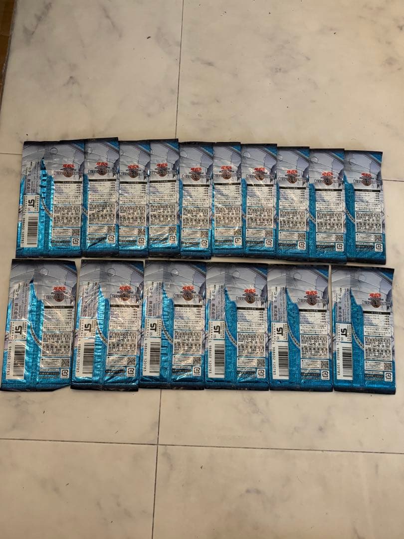 遊戯王　サイバネティック・レボリューション　新品未開封　16パック