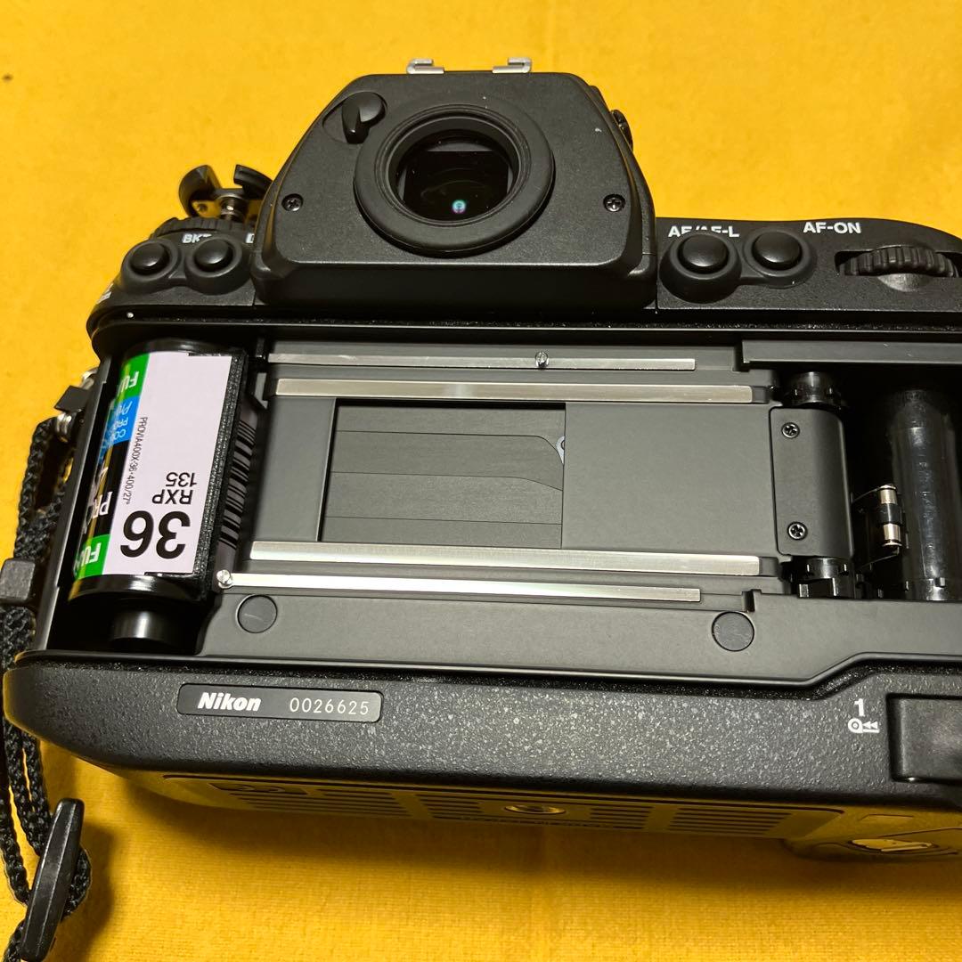 HIRO77商談済良品Nikon F6 フィルムカメラ
