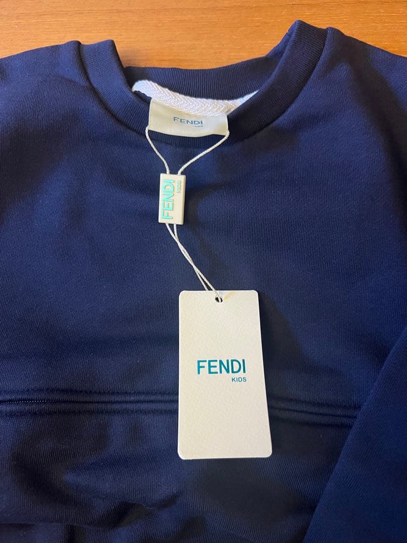 FENDI ネイビー トレーナー 100cm