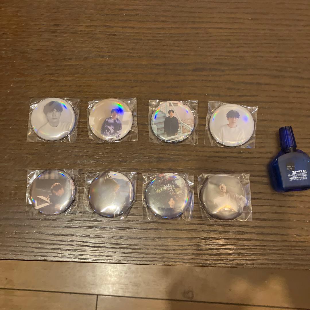 星野源　写真付き缶バッジ 8個セット