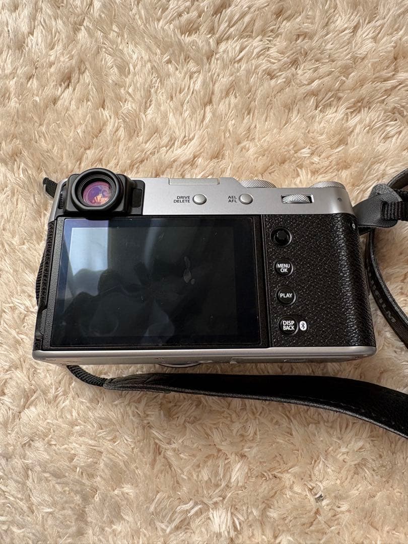 FUJIFILM x100vi シルバー