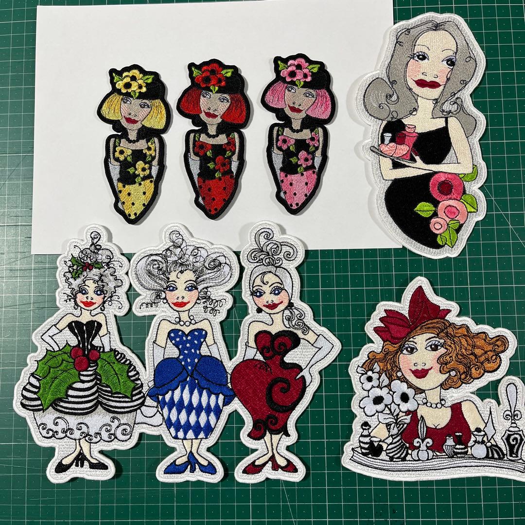 ロラライハリス刺繍データ　エンブクロス生地　刺繍＆アイロンワッペン刺繍