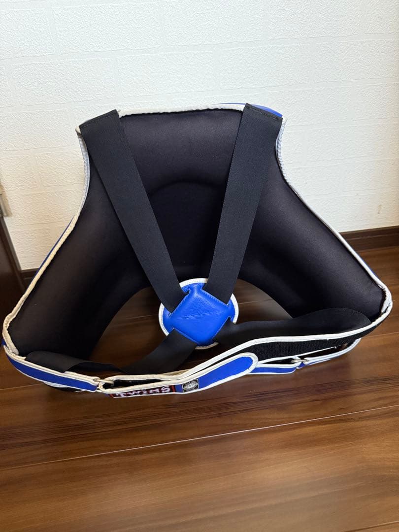 twins ツインズ ボディプロテクター ボディミット ベリーミット