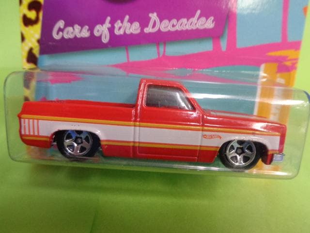 ホットウィール　The80s　８３　シェビー　シルバラード