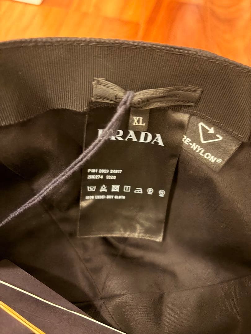 【新品未使用】PRADA RE-NYLON ブラック キャップ XL 公式購入