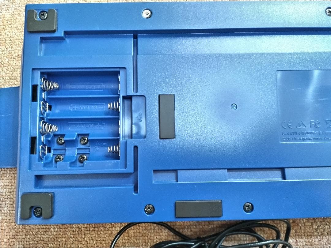 BOSS GT-1 ギターエフェクター（PSA-100S 電源アダプター付）