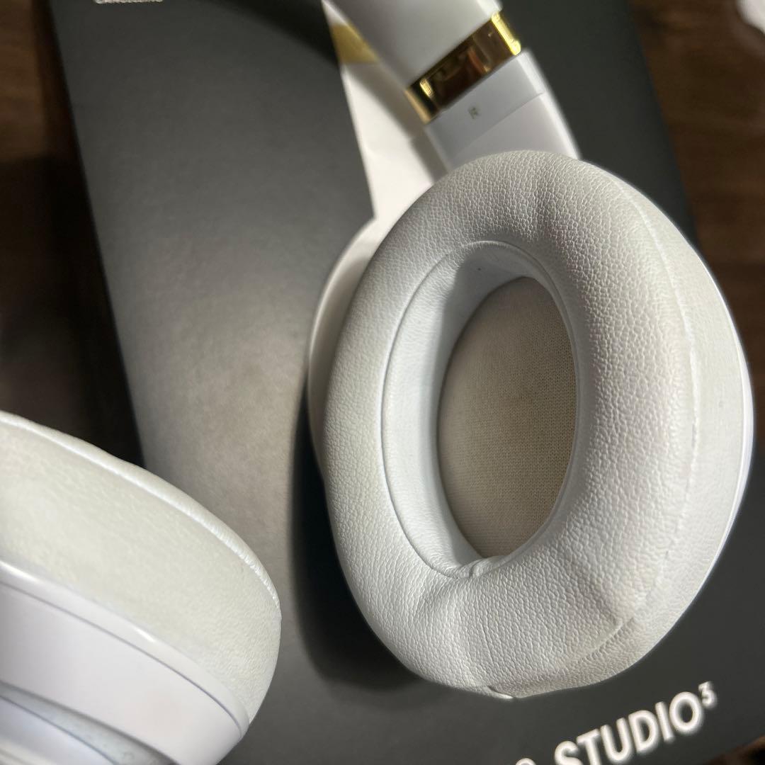 BEATS STUDIO3 ワイヤレスヘッドホン