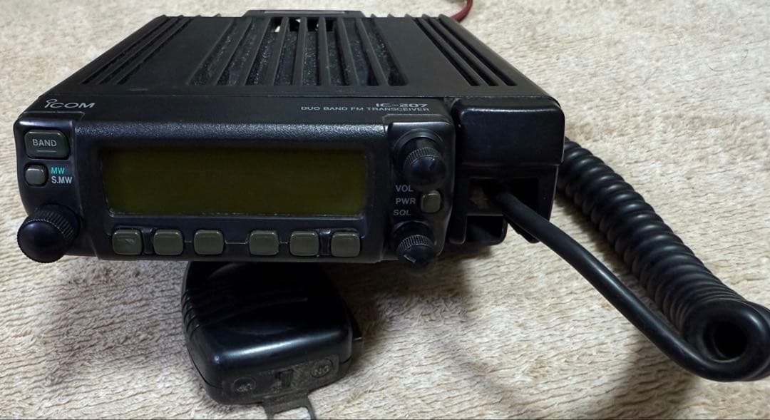 ICOM IC-207D デュオバンド FM トランシーバー
