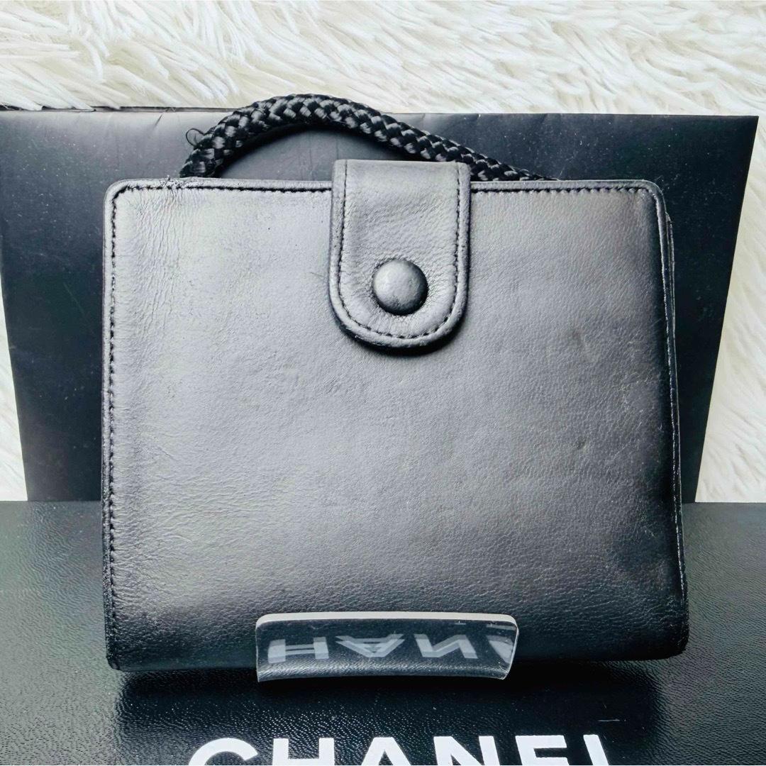 【セール中！】CHANEL シャネル　ココマーク　二つ折り財布　黒　ラムスキン