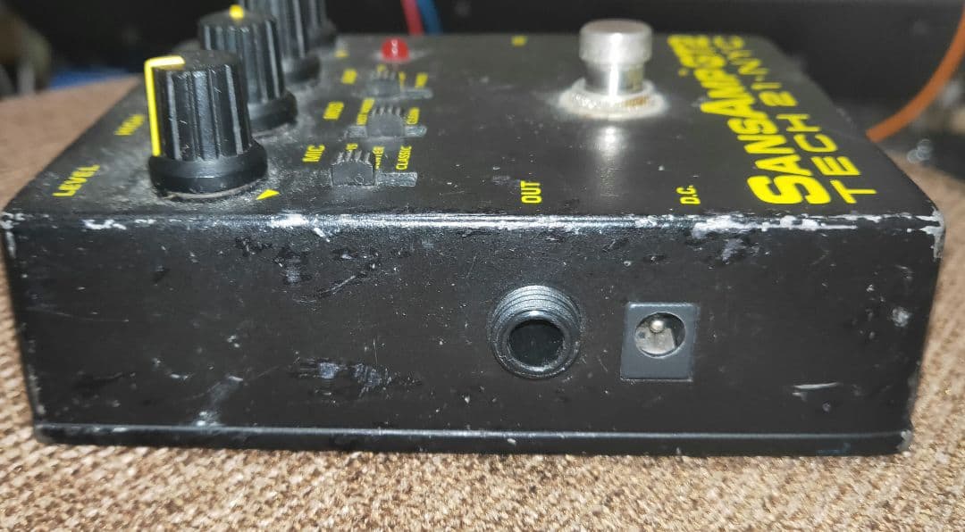 Tech21 SansAmp GT2　エレキギター　エフェクター