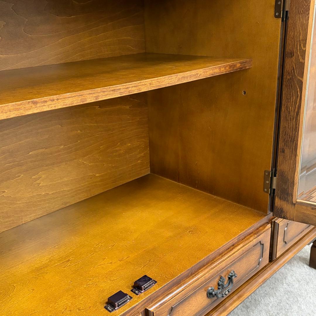 【カリモク】\"コロニアル\" サイドボード