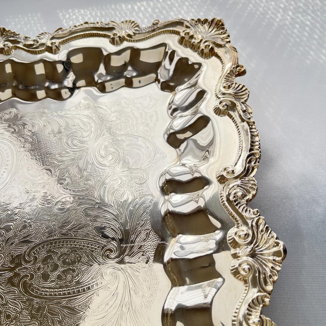 【Wallace】 チッペンデールのギャラリートレー スクエア 42cm