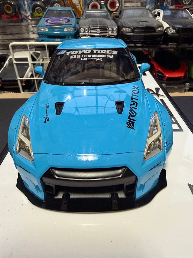 LBWK Nissan GT-R ライトブルー 1/18 ミニカー