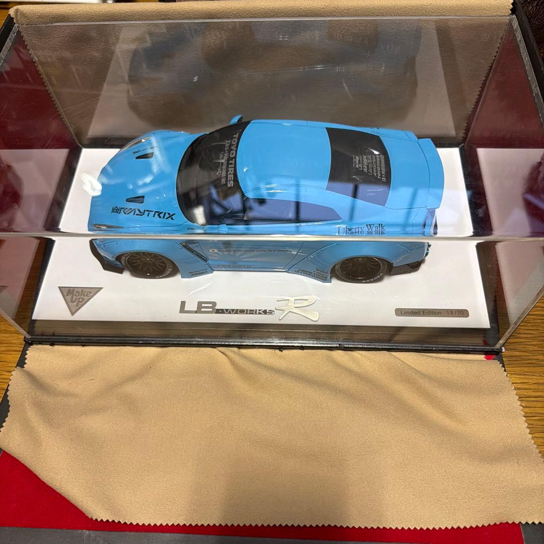 LBWK Nissan GT-R ライトブルー 1/18 ミニカー