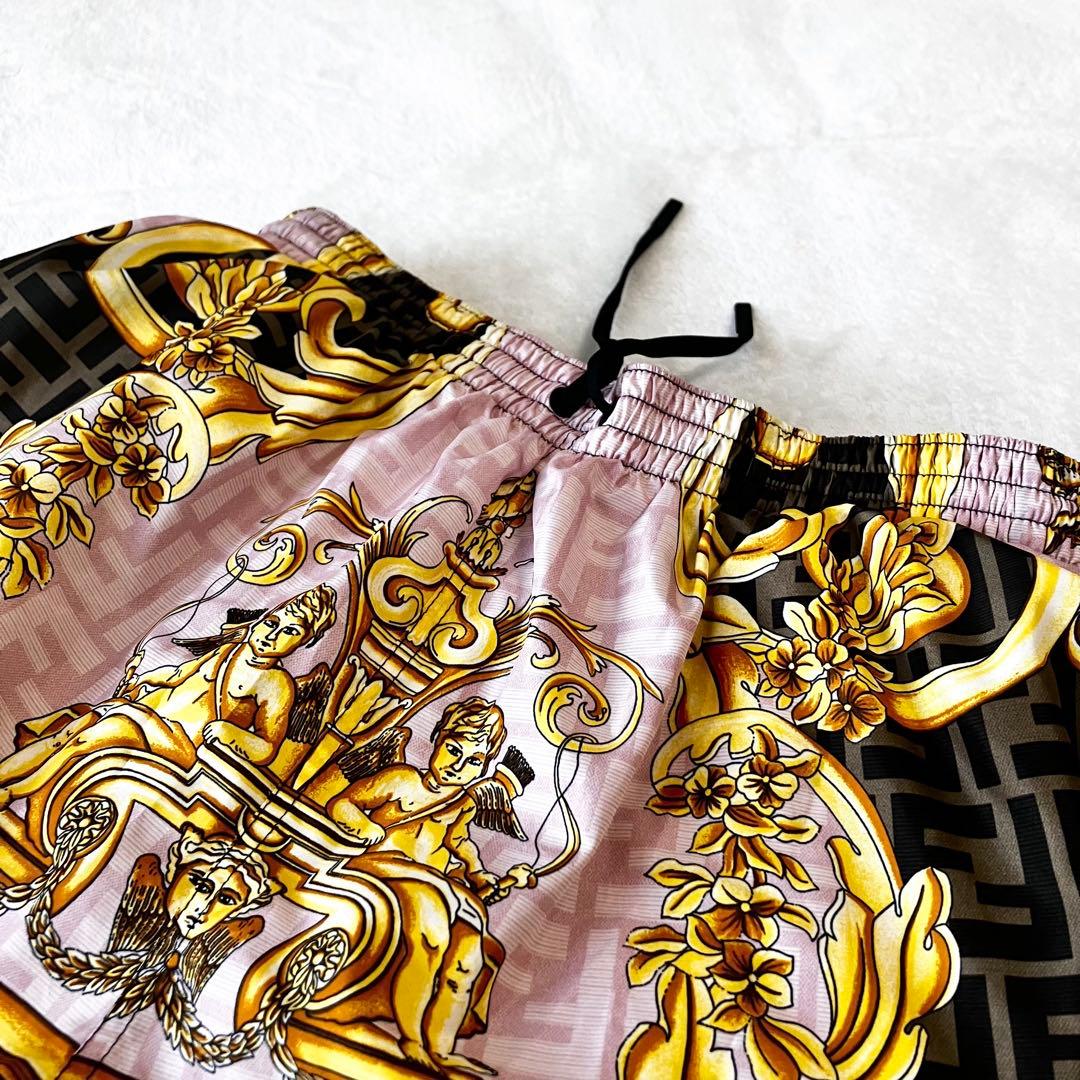 ★美品★フェンダーチェ　スイムパンツ　サイズ50 ズッカ　バロック