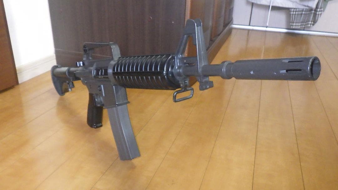 東京マルイXM177　スタンダード１８禁　初速７３+海外製　多弾マガジン