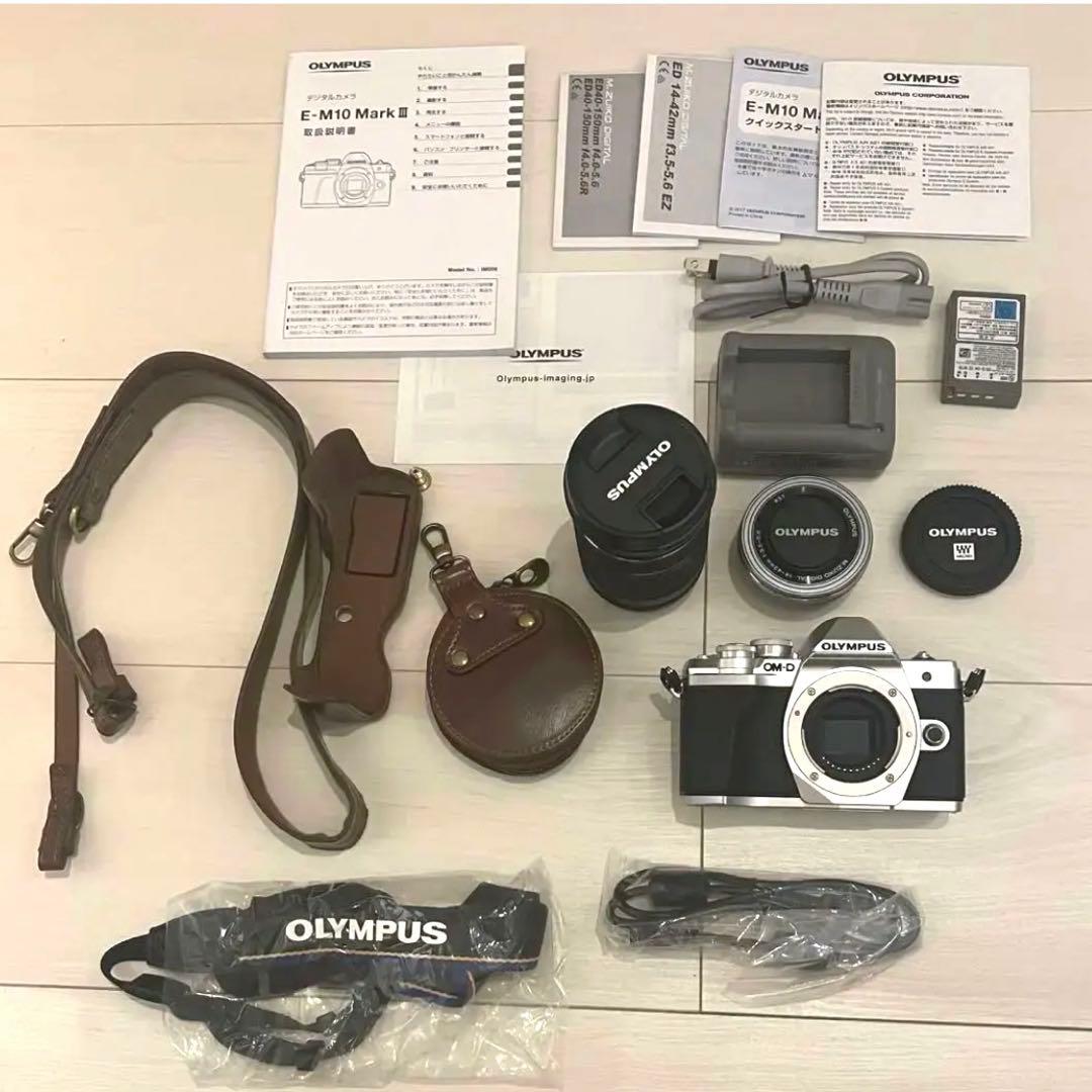 【箱付き】オリンパスOM-D E-M10 MarkⅢ ダブルレンズキット