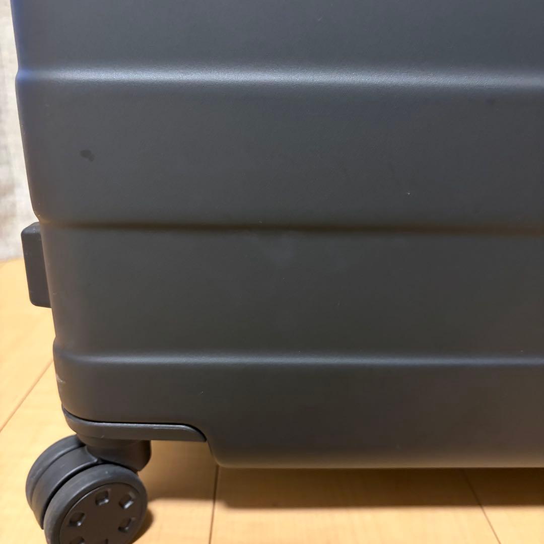 美品　無印　キャリー　75L ブラック