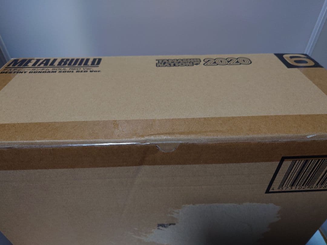 新品未開封　メタルビルド　デスティニーガンダム　SOUL RED