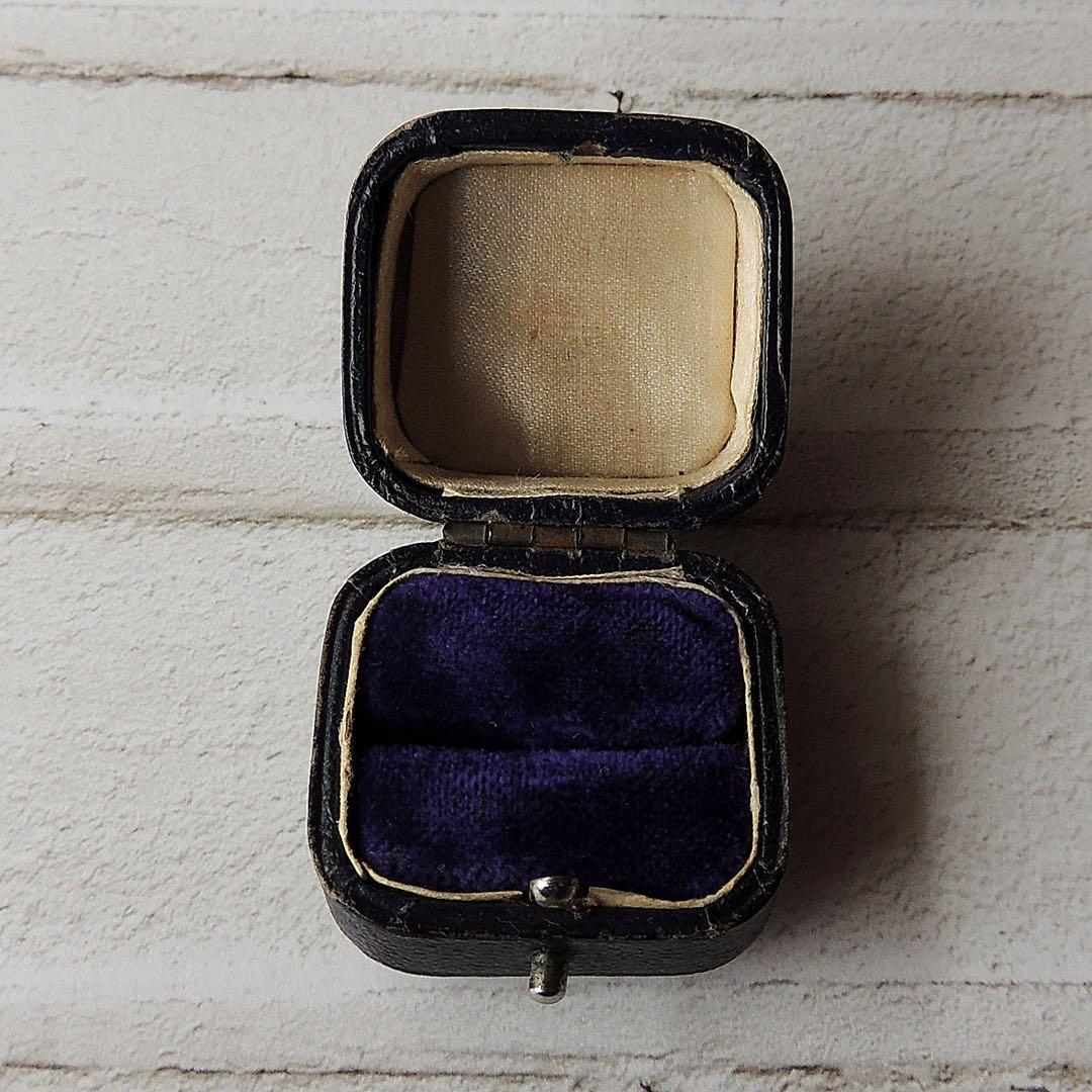 【アンティーク】ジュエリーケース 鮮やかパープル ベルベット リング用