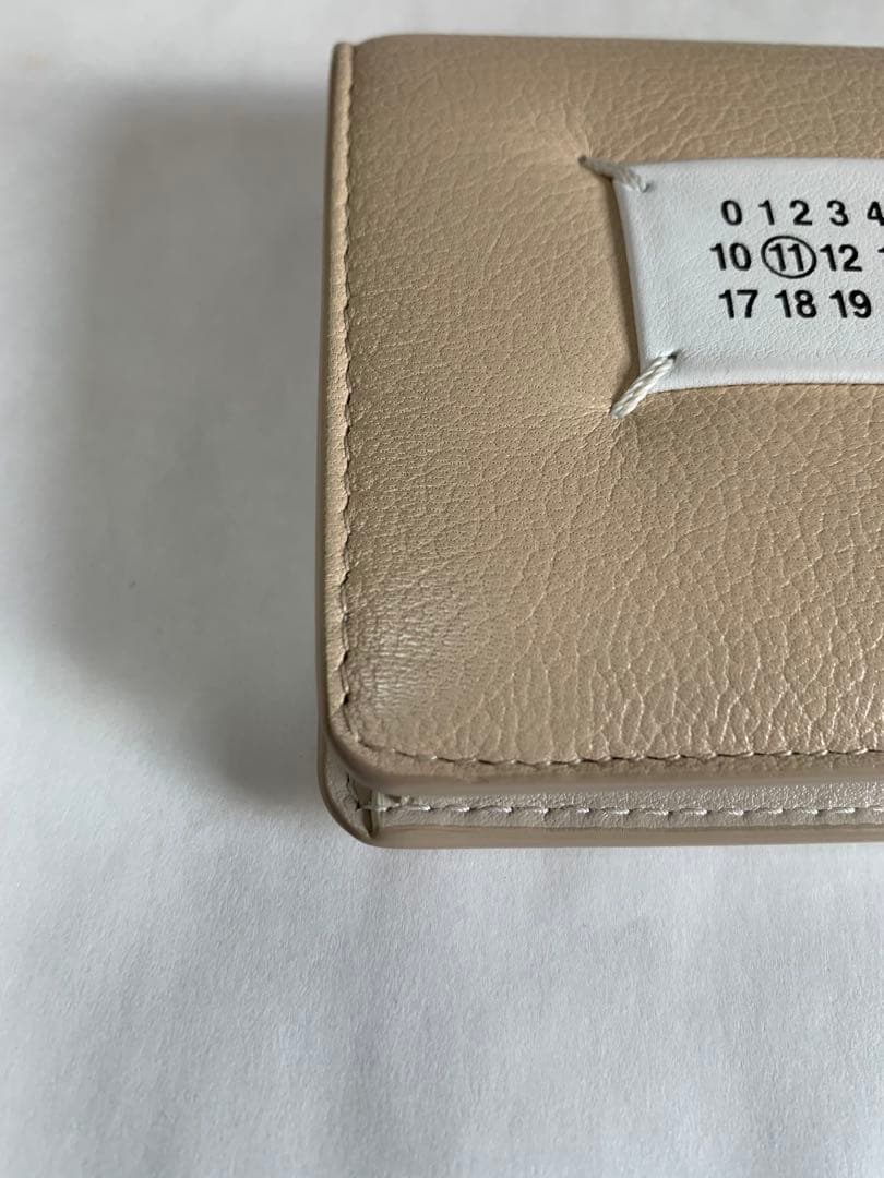Maison Margiela ベージュ 二つ折り財布