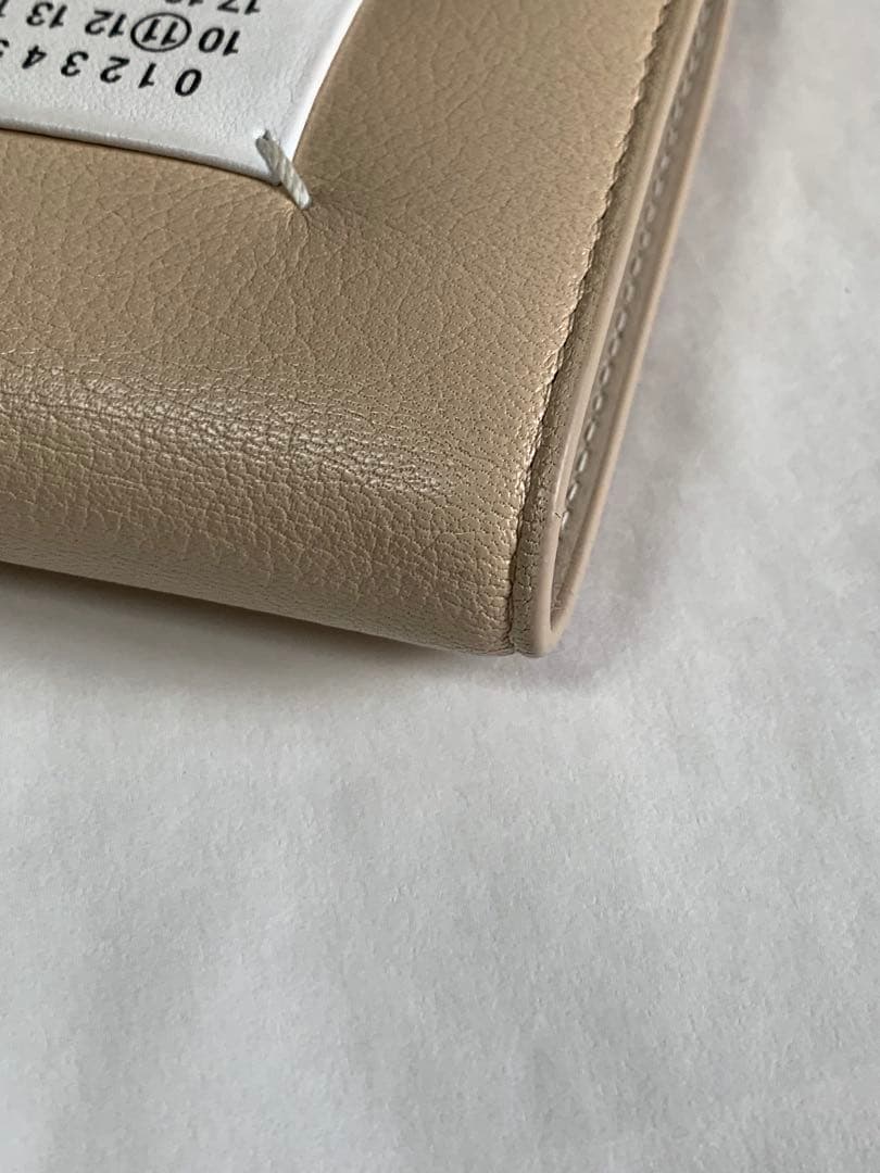 Maison Margiela ベージュ 二つ折り財布