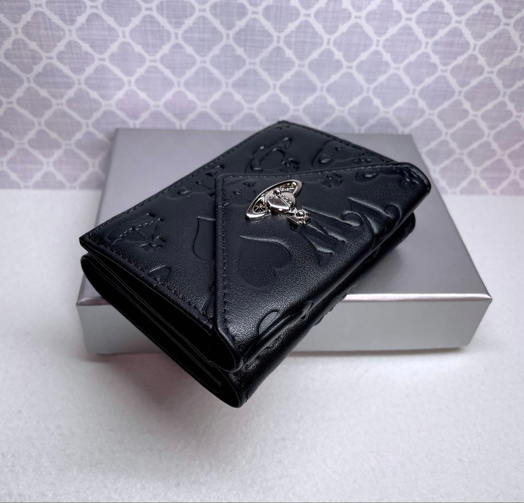 【内柄も素敵☆最新】Vivienne Westwood 三折り財布 マット