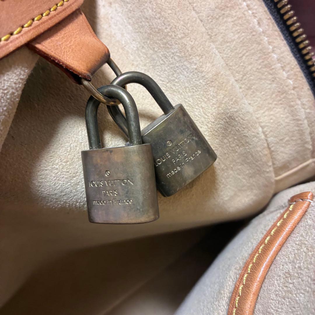 ルイヴィトン　ポルトドキュマン　ヴォワヤージュ　2層　ビジネスバッグ　モノグラム