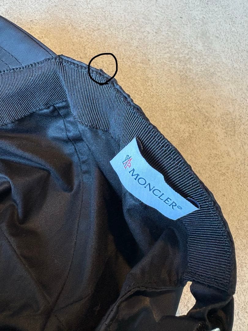 MONCLER モンクレール キャップ 黒 クリスタルロゴ 希少モデル