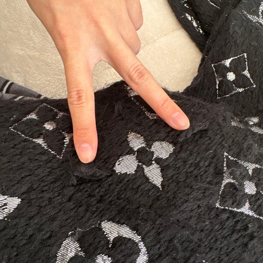 Louis Vuitton マフラー　ヴィトン