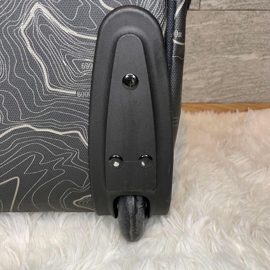 ✨完売品　THE NORTH FACE Rolling Thunder トラベル