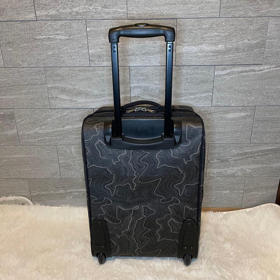 ✨完売品　THE NORTH FACE Rolling Thunder トラベル