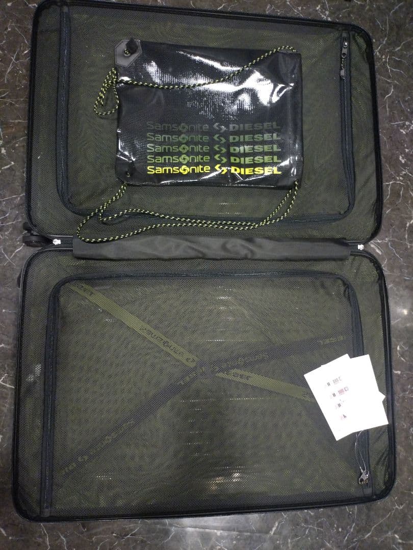 限定サムソナイトDIESEL ネオパルススピナースーツケース/キャリーケース74