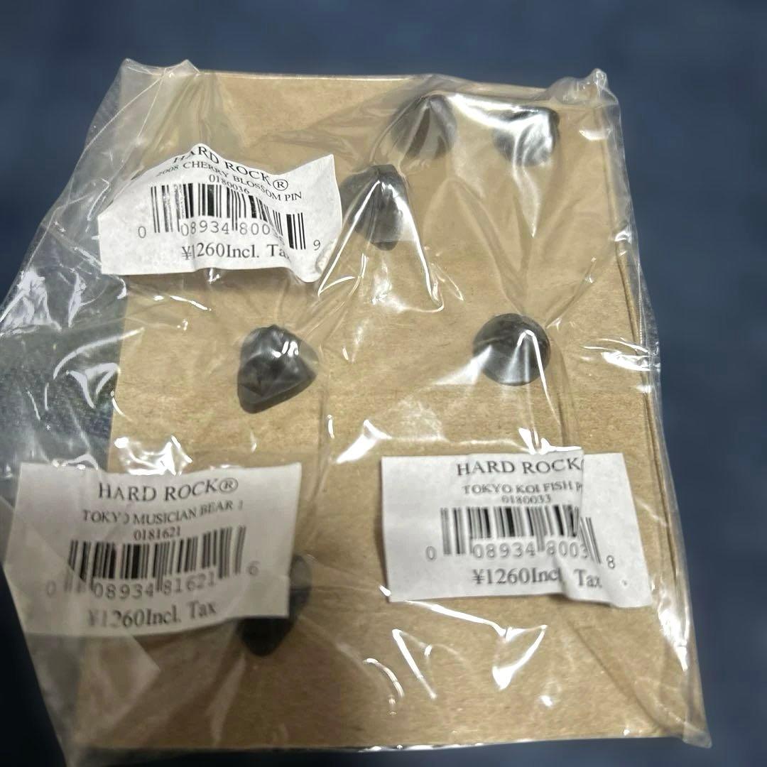 ハードロックカフェ　東京　ピンバッチ