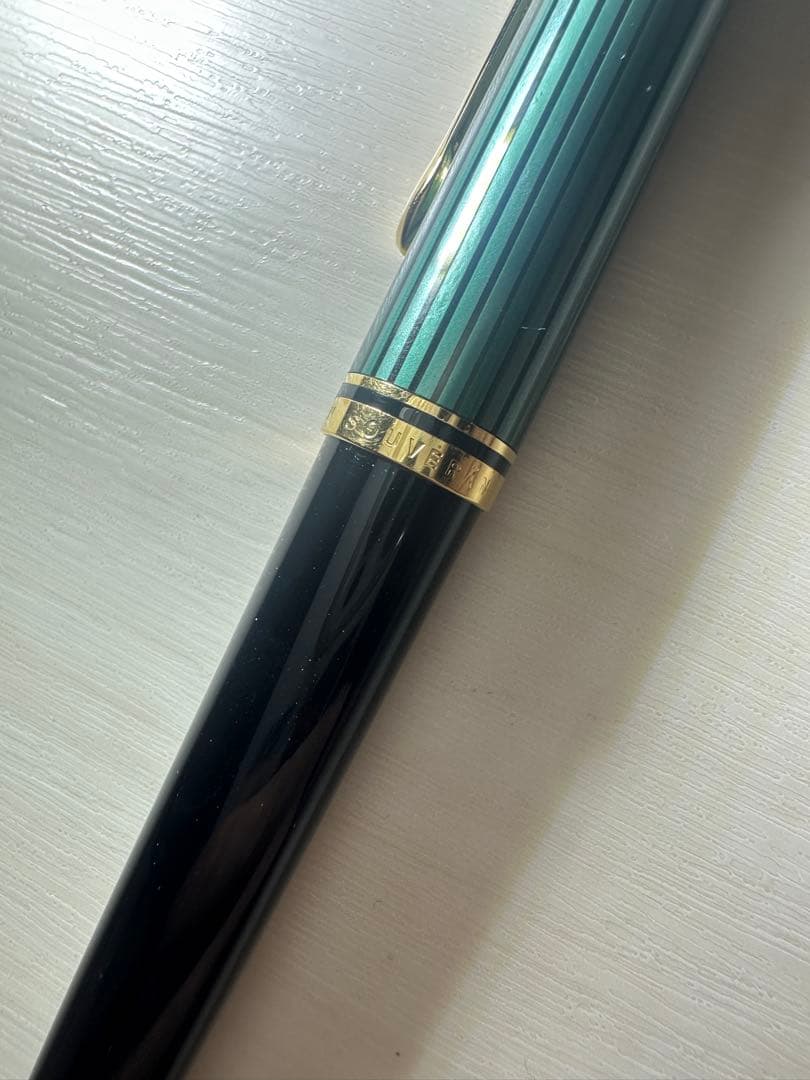 ペリカン ボールペン k800 スーベレーン 緑縞